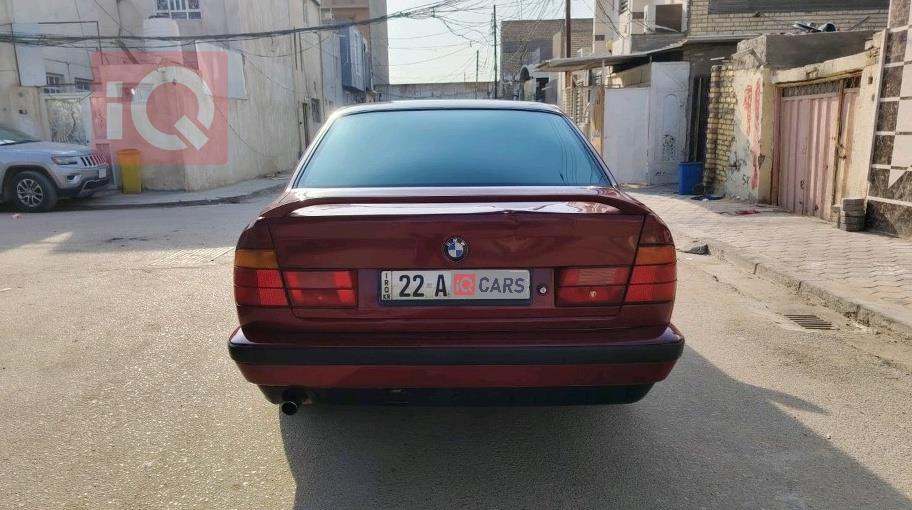 بی ئێم دەبڵیو سیریەس 5